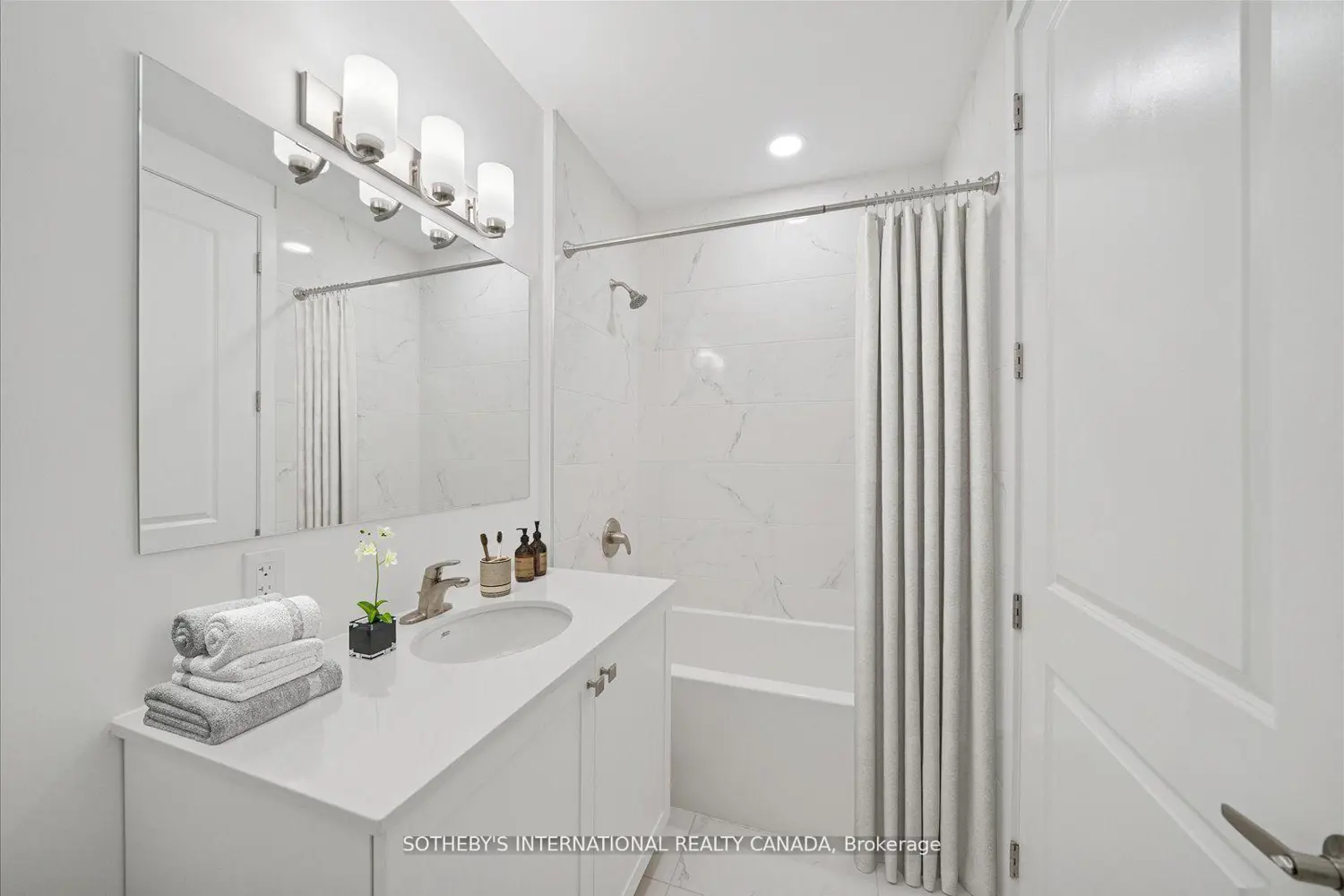 Additional image 10 of 19A West Street Penthouse 1
