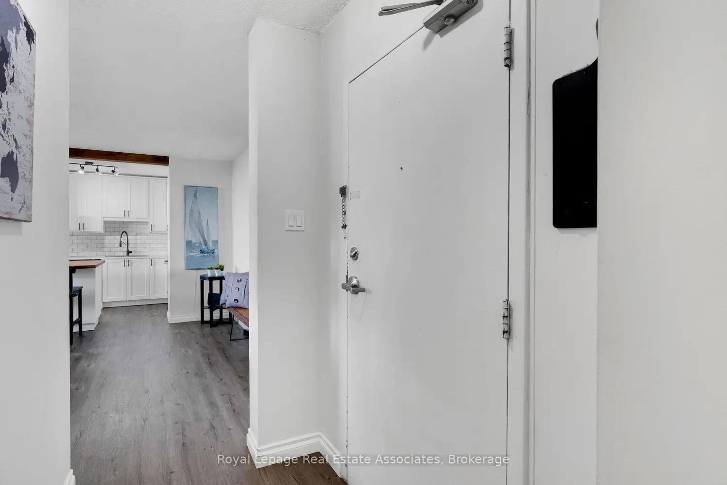 Additional image 3 of 215 Glenridge Avenue 1204
