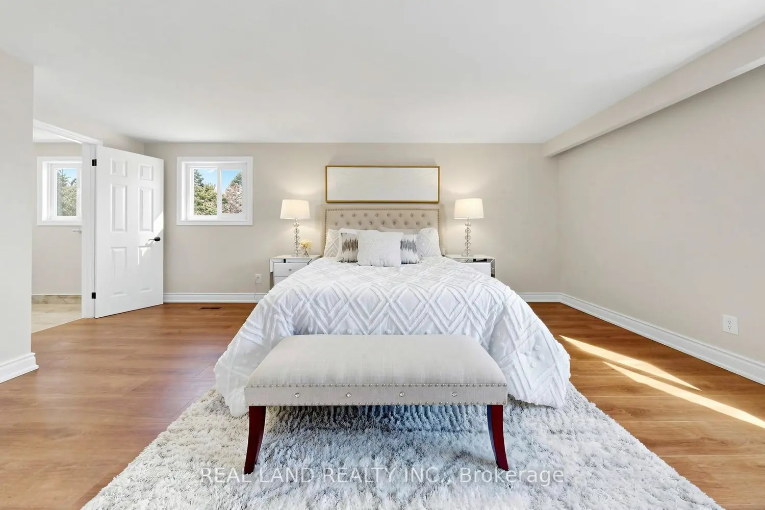 Additional image 7 of 54 Marblemount Crescent