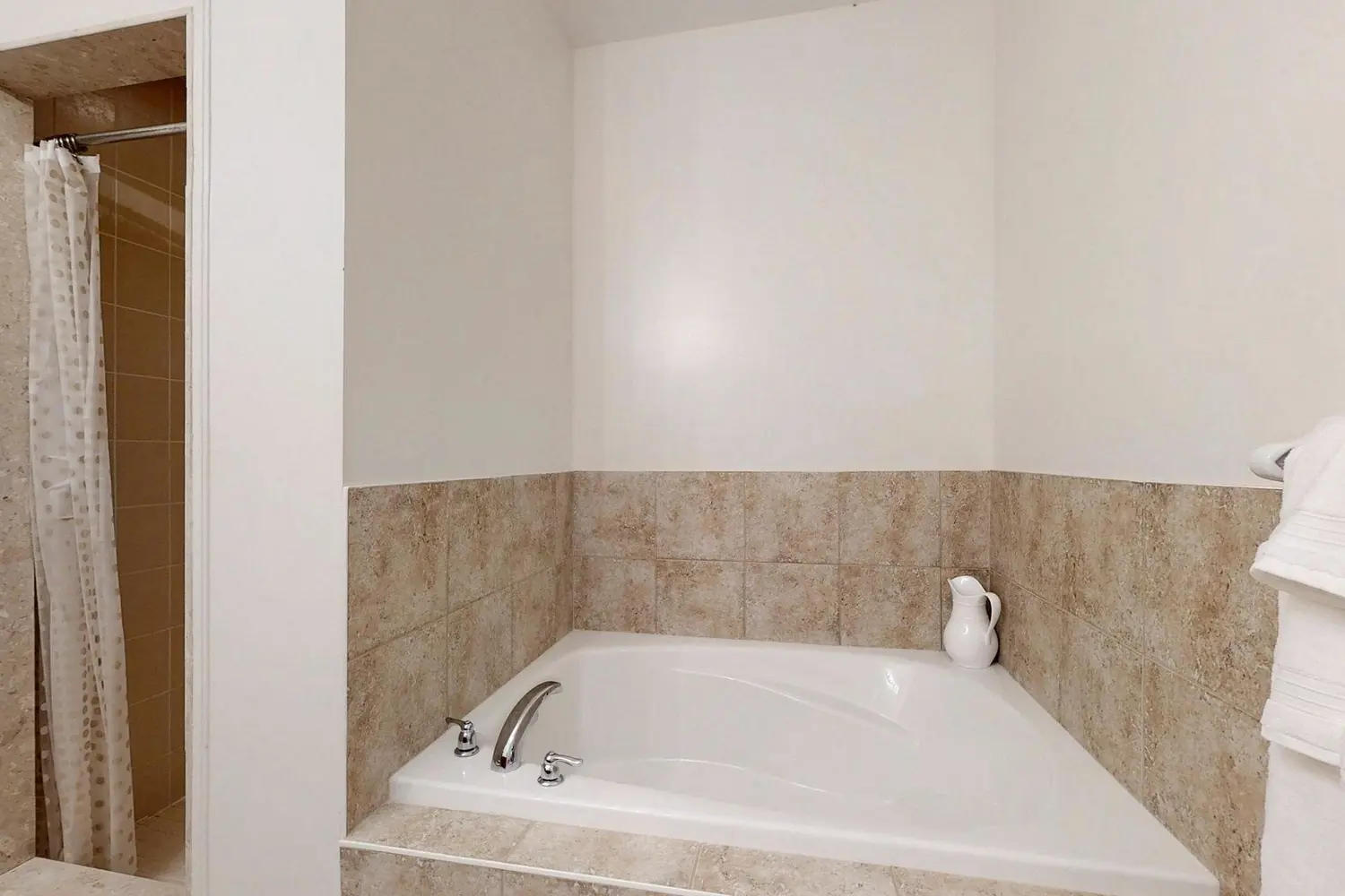 Additional image 14 of 45 Brookview Drive