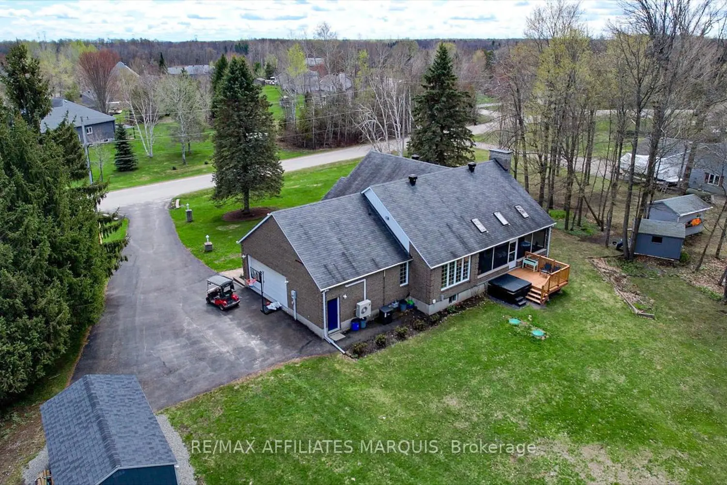 Additional image 20 of 8 Tudor Circle