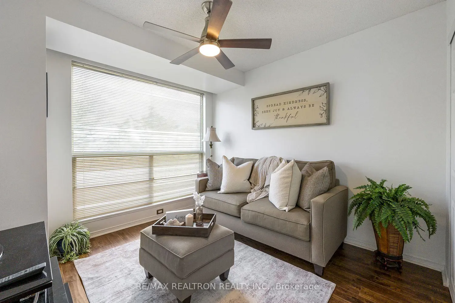 Additional image 14 of 2155 Burnhamthorpe Road 603
