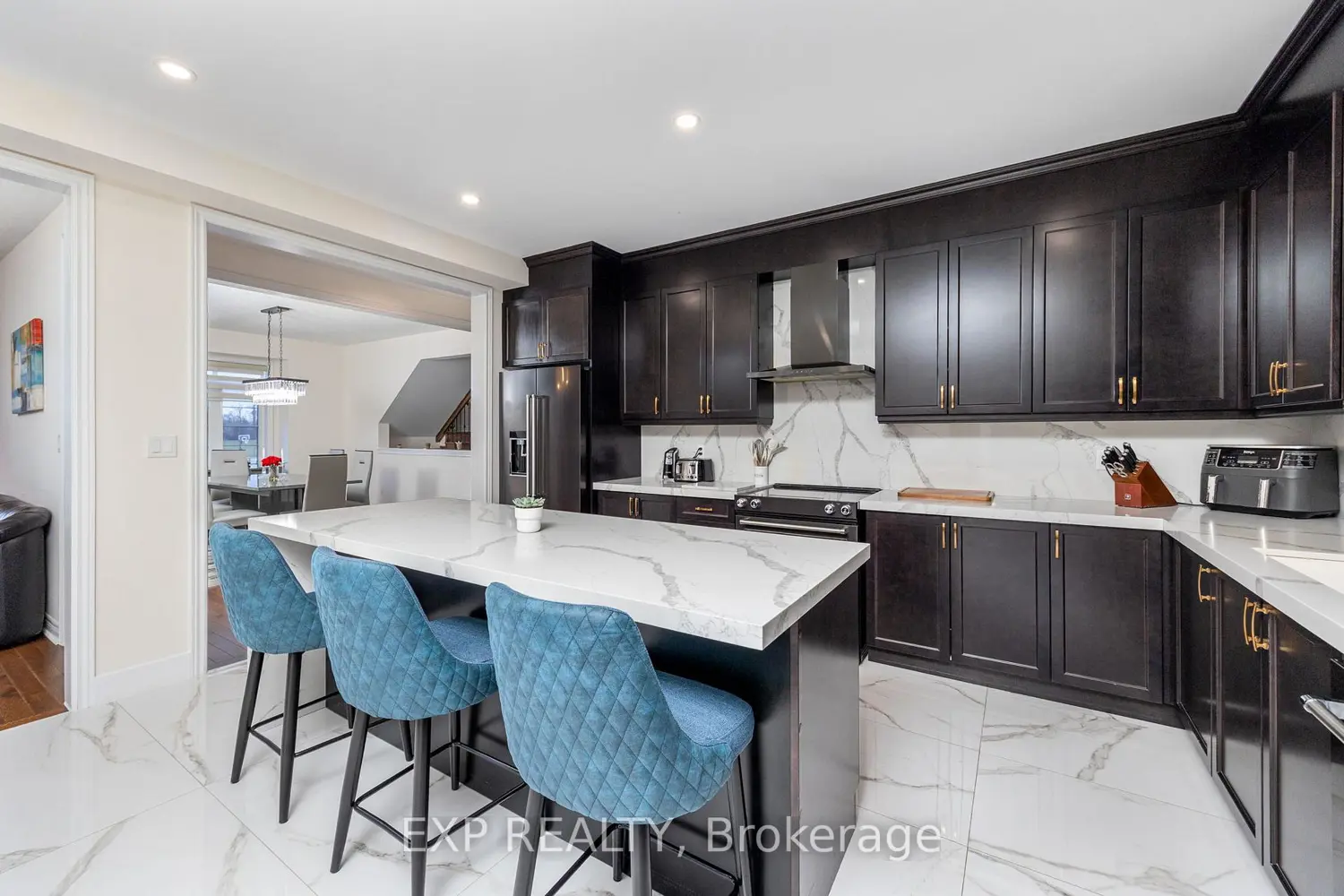 Additional image 8 of 2300 Lozenby Street