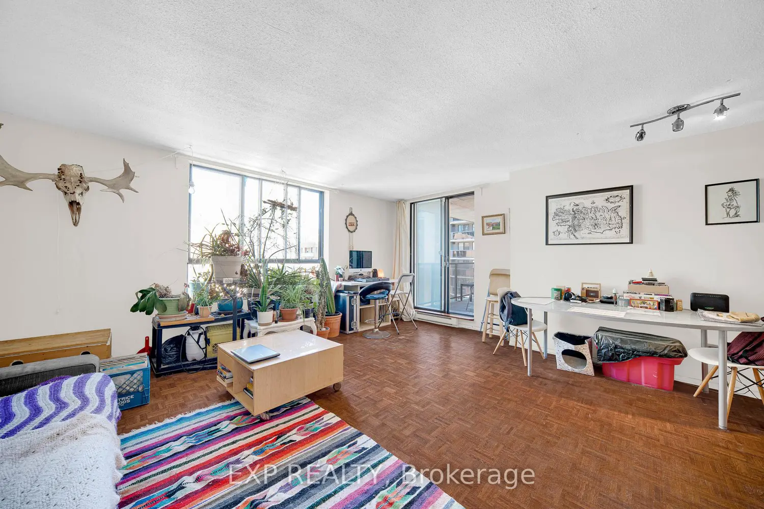 Additional image 5 of 475 Laurier Avenue 1002