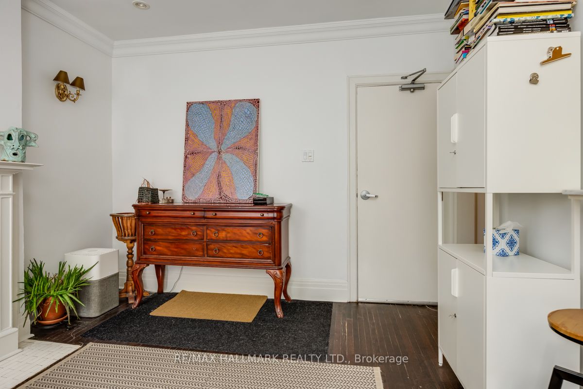 Additional image 2 of 2A-483 Parkside Drive, Toronto, ON, M6R 2Z9