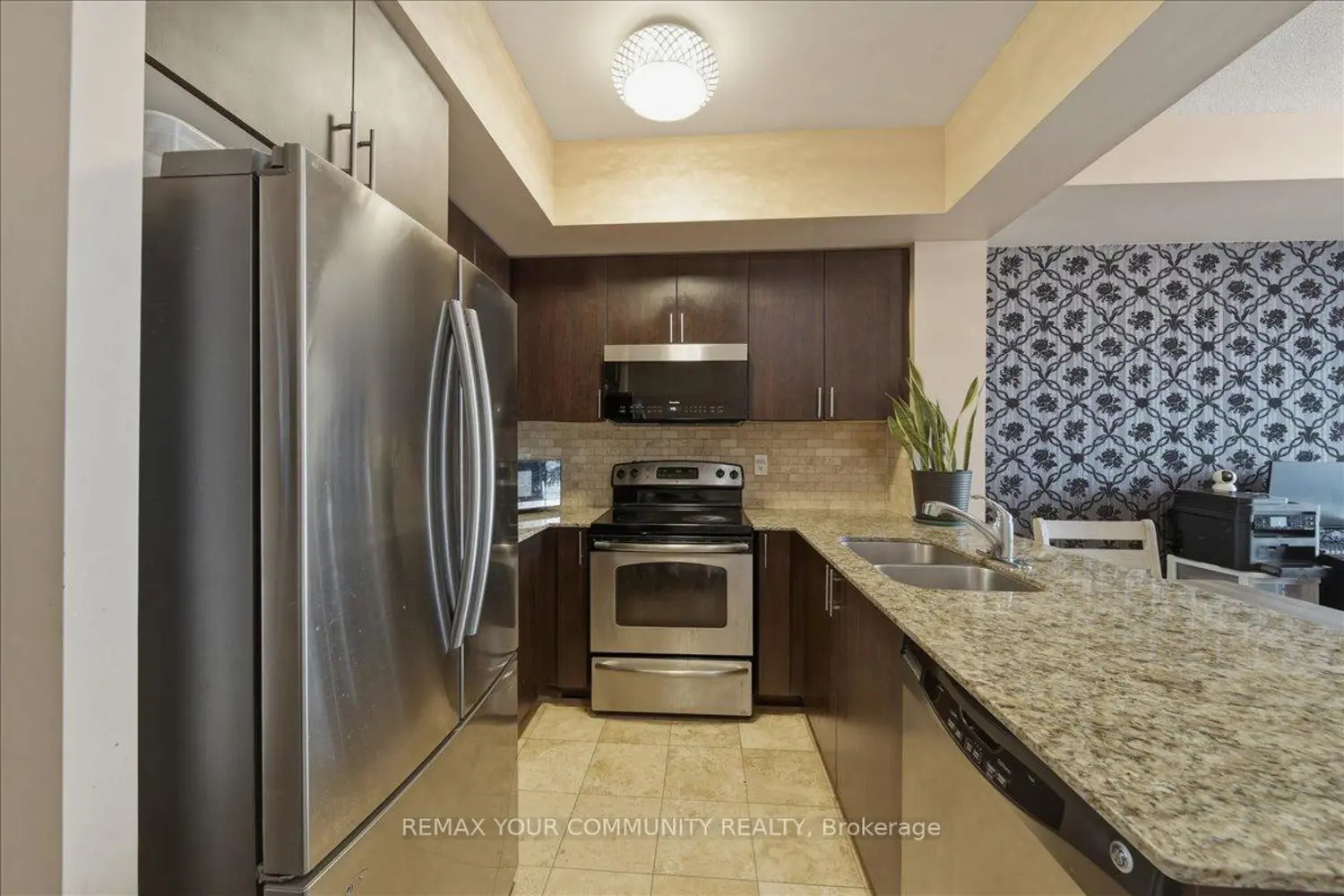 Additional image 7 of 520 Steeles Avenue 1009