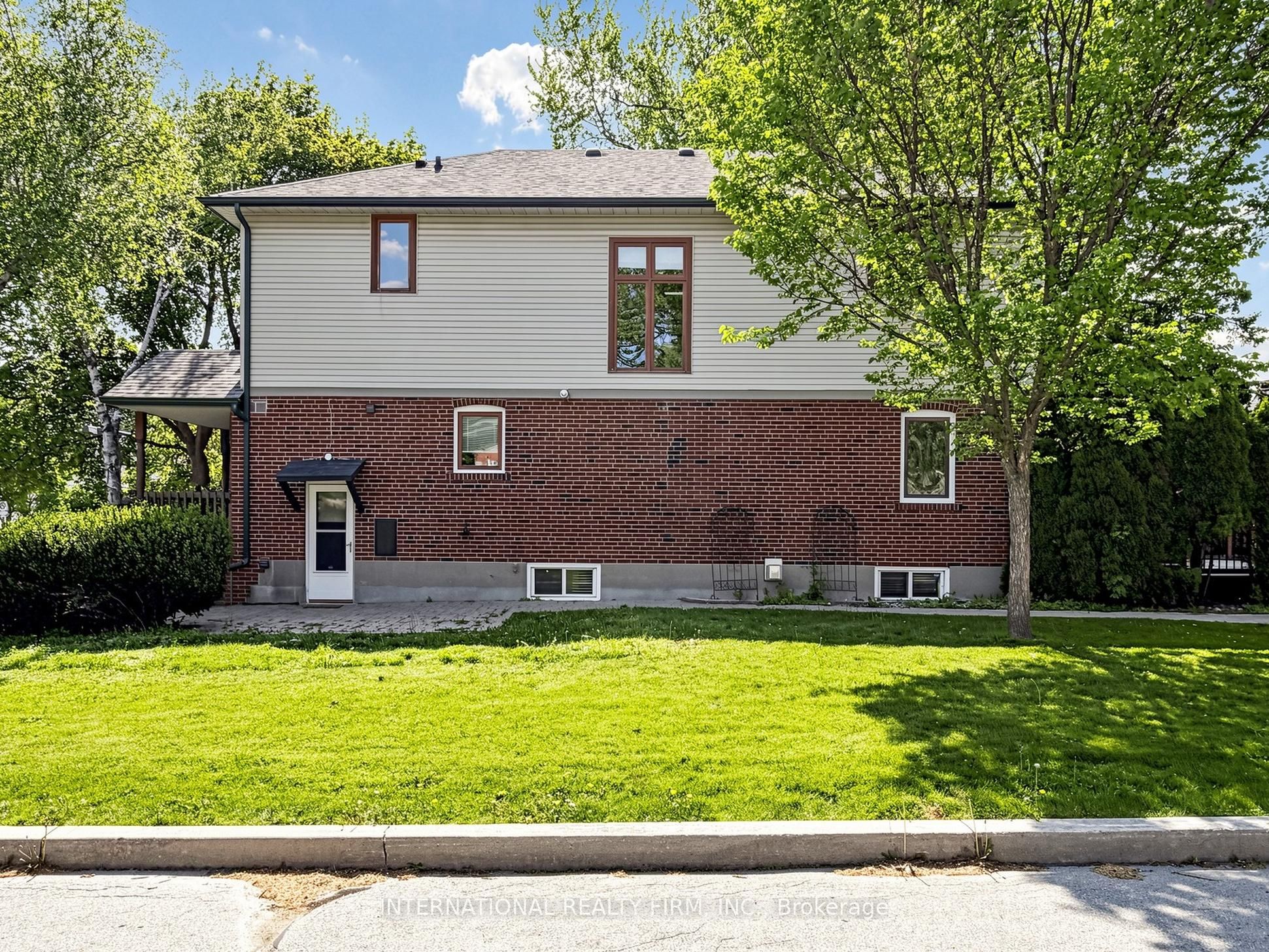 Additional image 3 of 200 Burndale Avenue, Toronto, ON, M2N 1T3