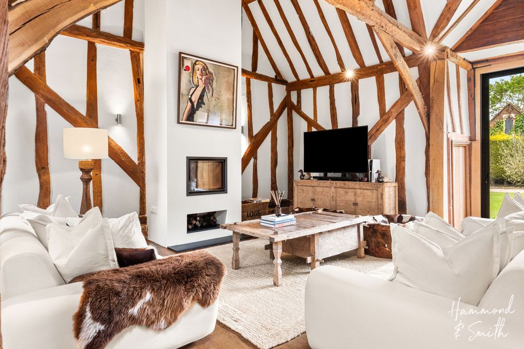 Additional image 11 of 6 bed barn conversion to rentWoodside, Epping CM16