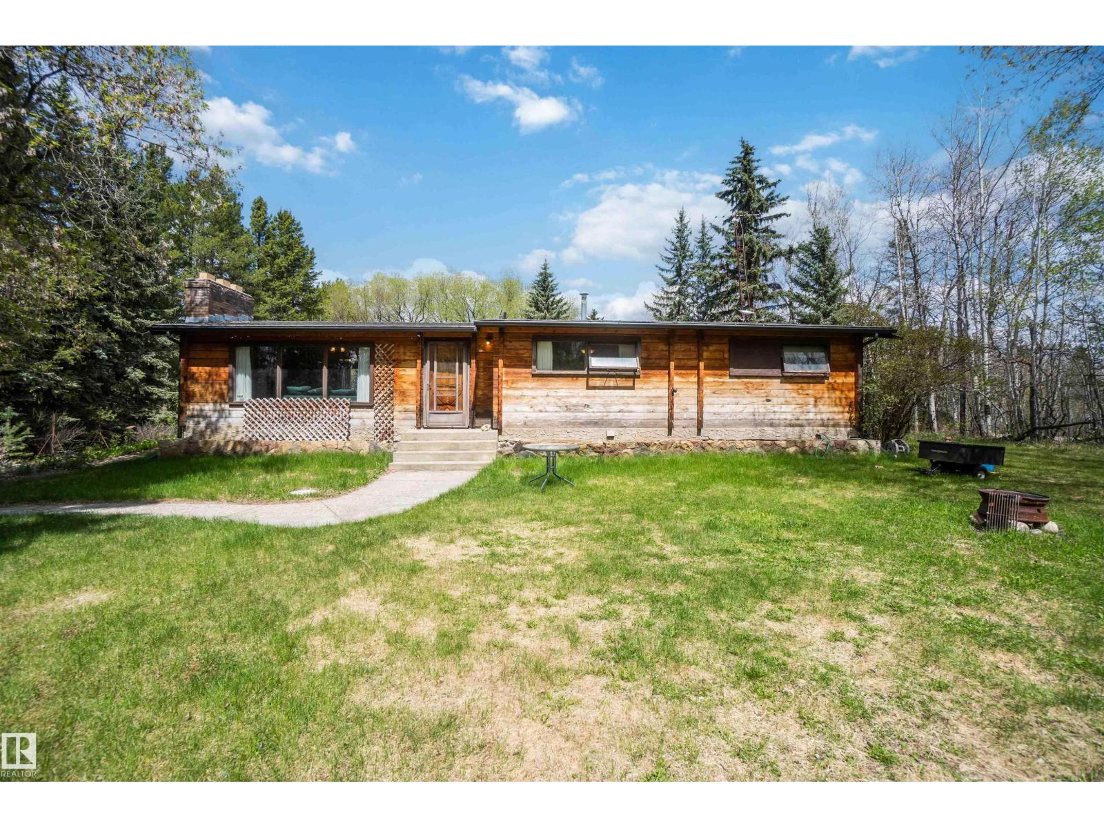 910 Hermitage Avenue, Rural Parkland County, AB, T7Z2T2