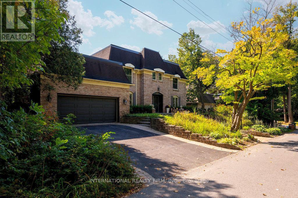 122 Willingdon Road, Ottawa, ON, K1M2G1