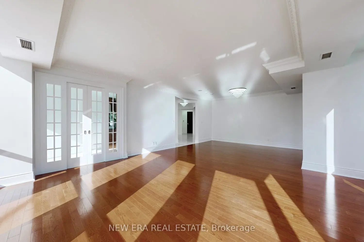 Additional image 9 of 10 Bellair Street 602