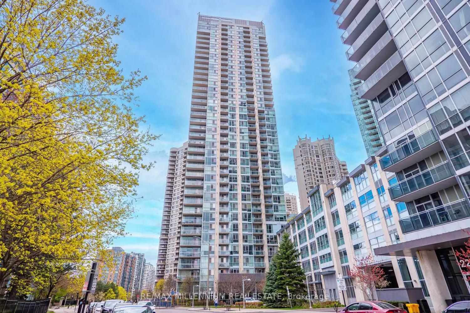 225 Webb Drive 2604
