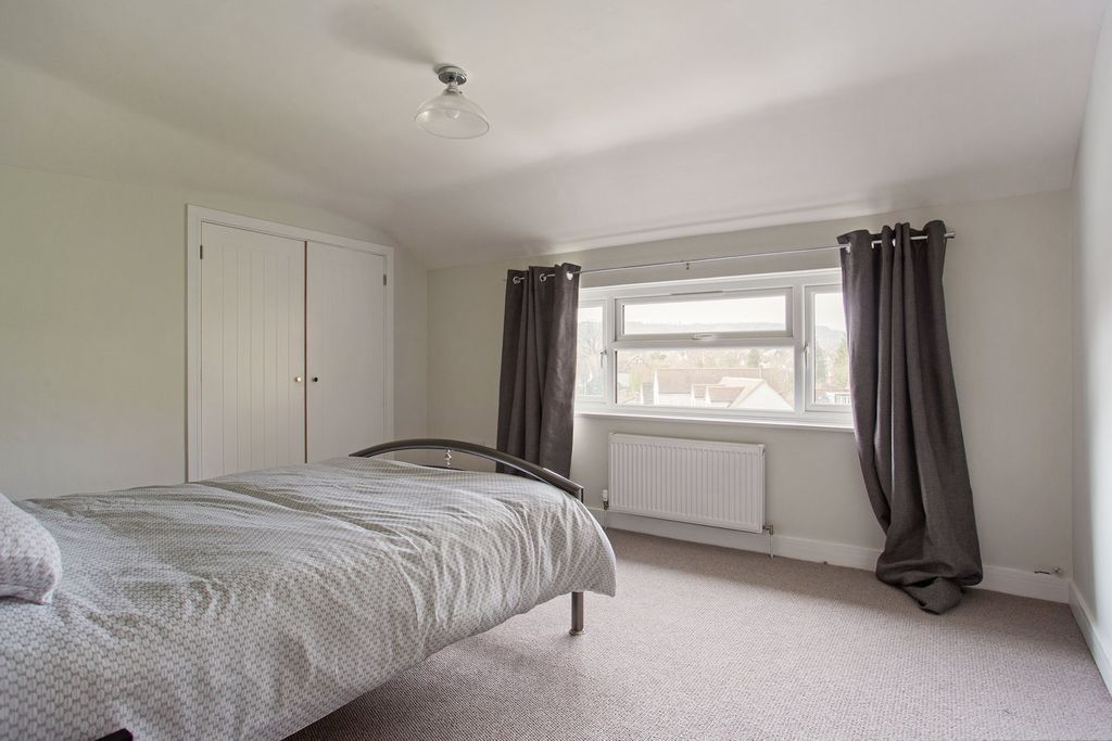Additional image 7 of 4 bed detached house to rentSchool Road, Charlton Kings, Cheltenham GL53