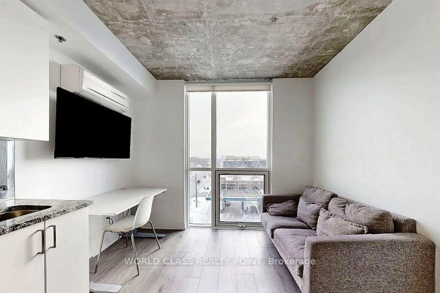 Additional image 3 of 1900 Simcoe Street 633
