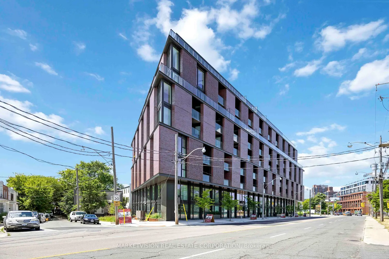 Additional image 14 of 2625 Dundas Street 705