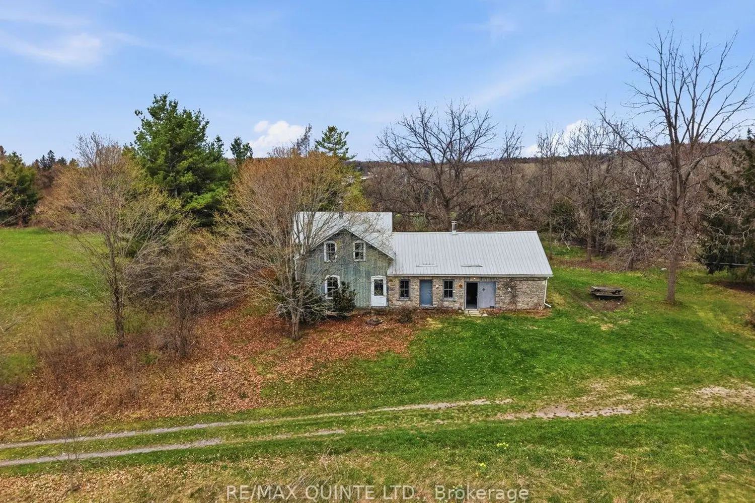 Additional image 3 of 1079 Clearview Road