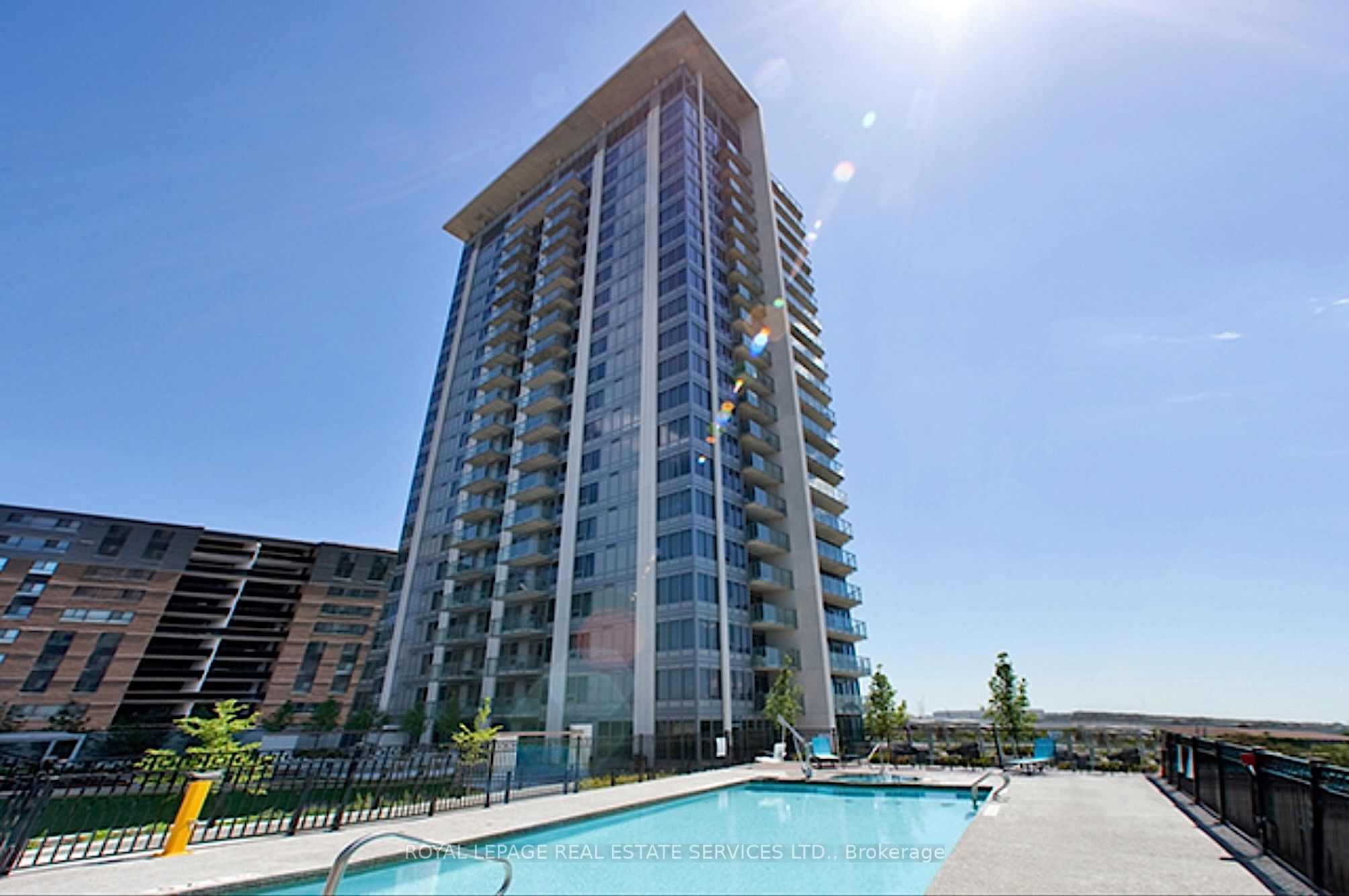 407-188 Clark Boulevard, Brampton, ON, L6T 0J2