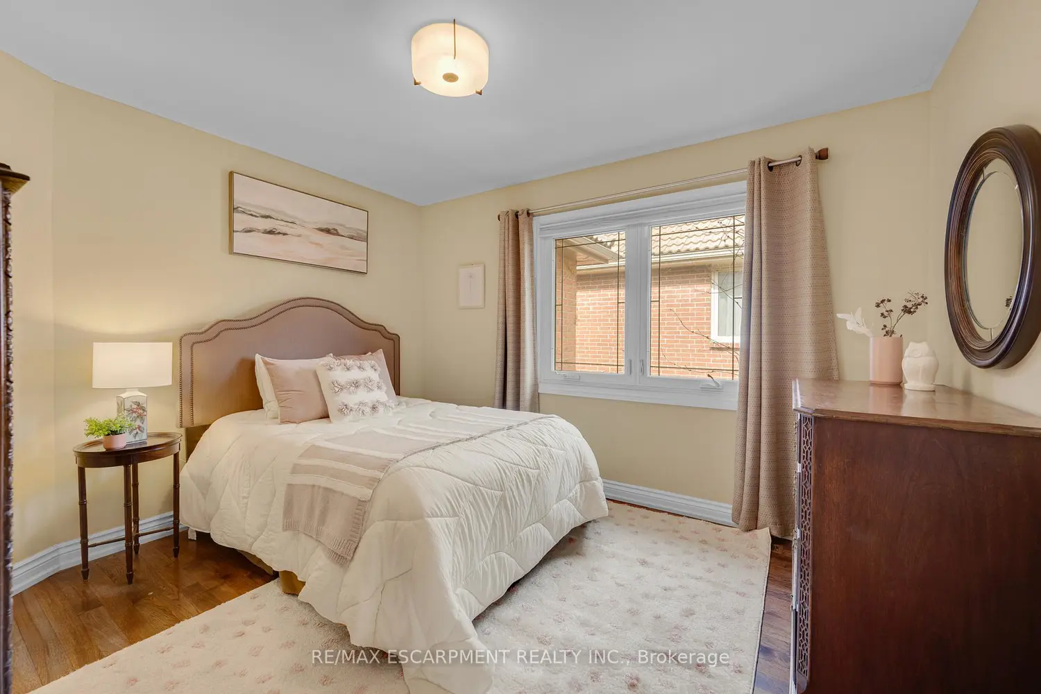 Additional image 11 of 333 Claremont Crescent