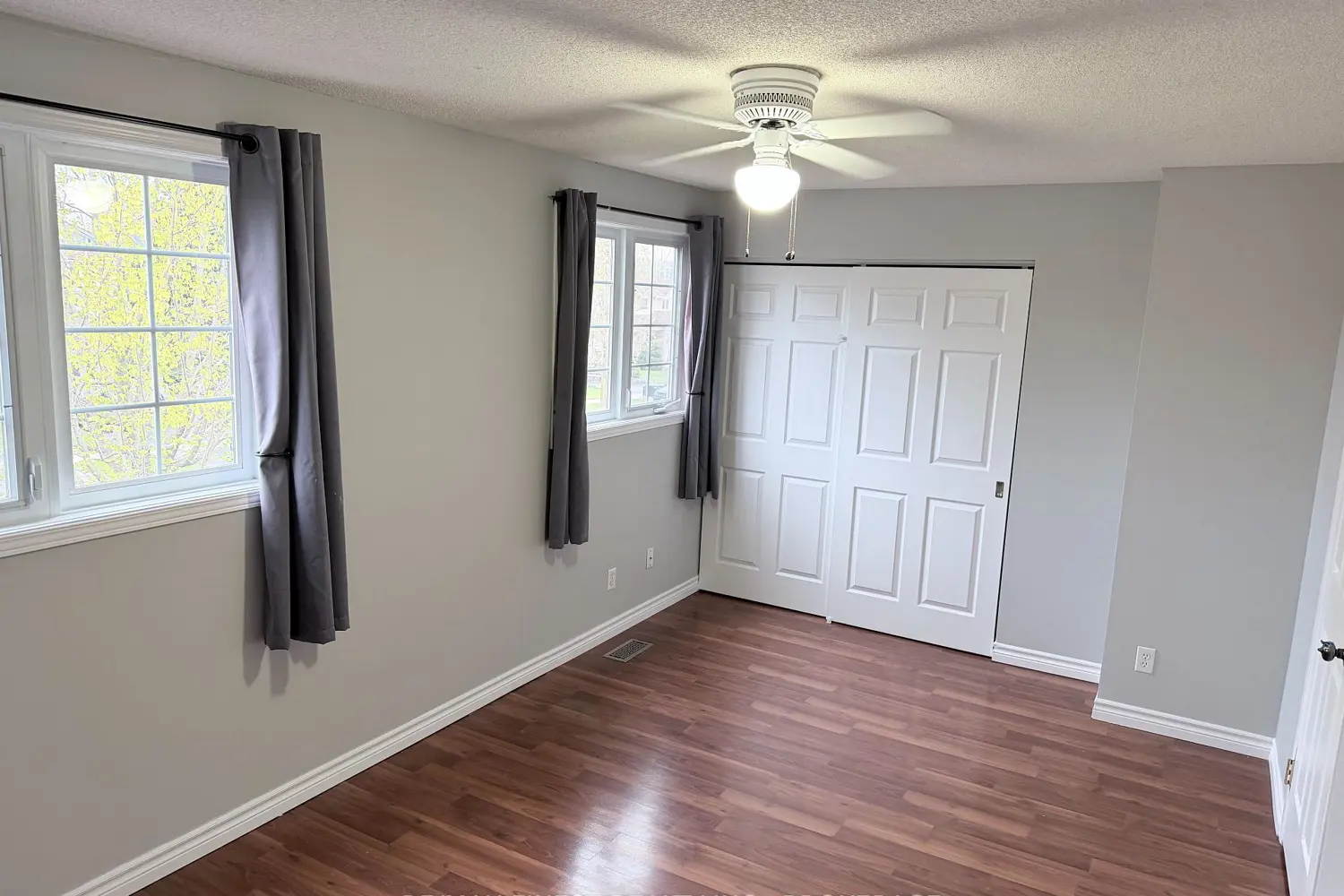 Additional image 7 of 936 Killarney Crescent