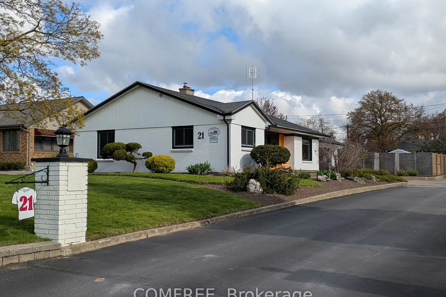 21 Seacliff Drive