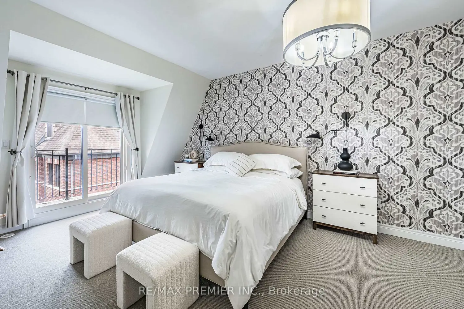 Additional image 14 of 8321 Kipling Avenue 16