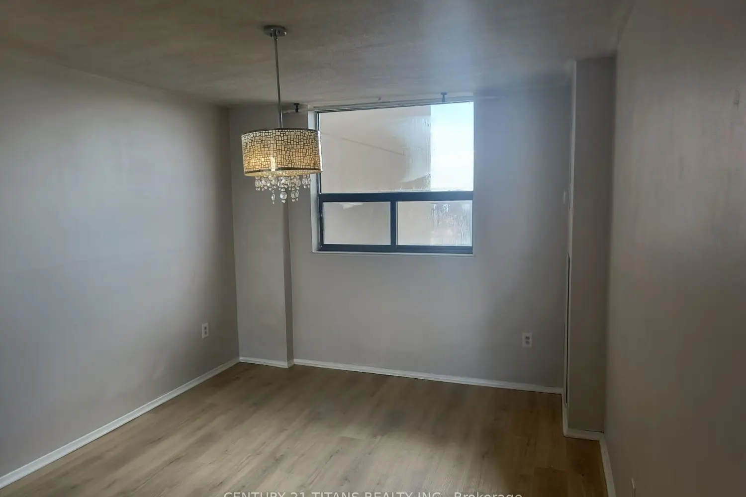 Additional image 9 of 301 Prudential Drive 907