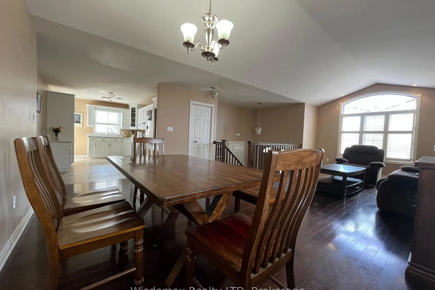 Additional image 5 of 8340 Racey Avenue