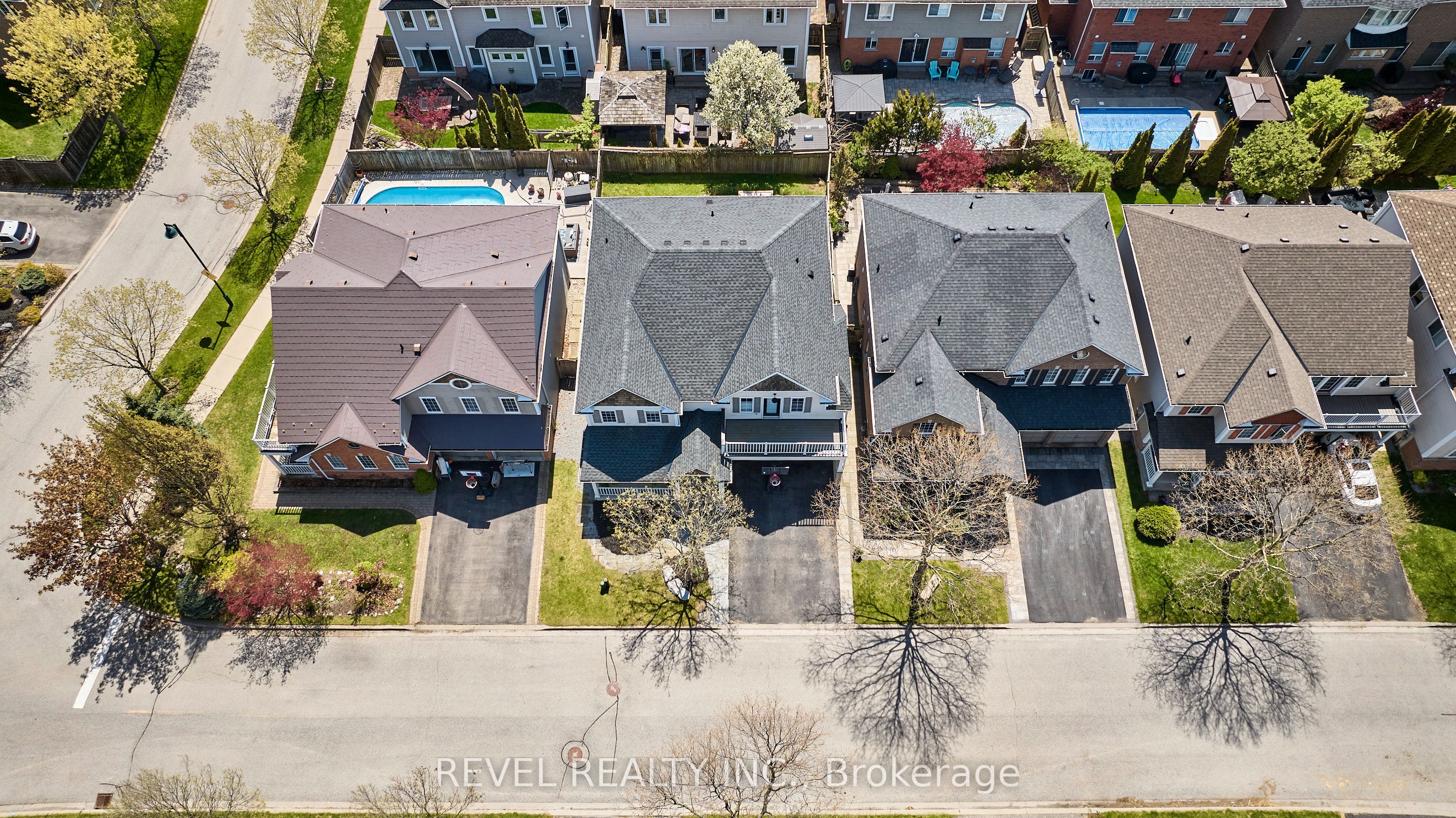 Additional image 2 of 21 Parish Avenue, Ajax, ON, L1Z 1N2
