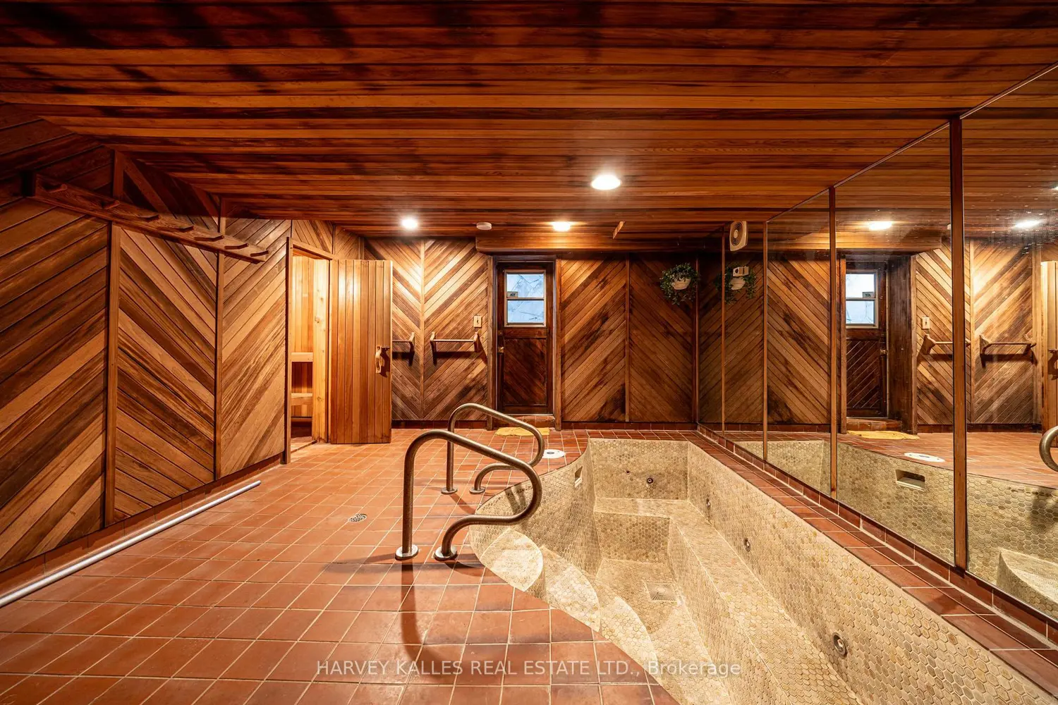 Additional image 14 of 10 Whitelaw Court