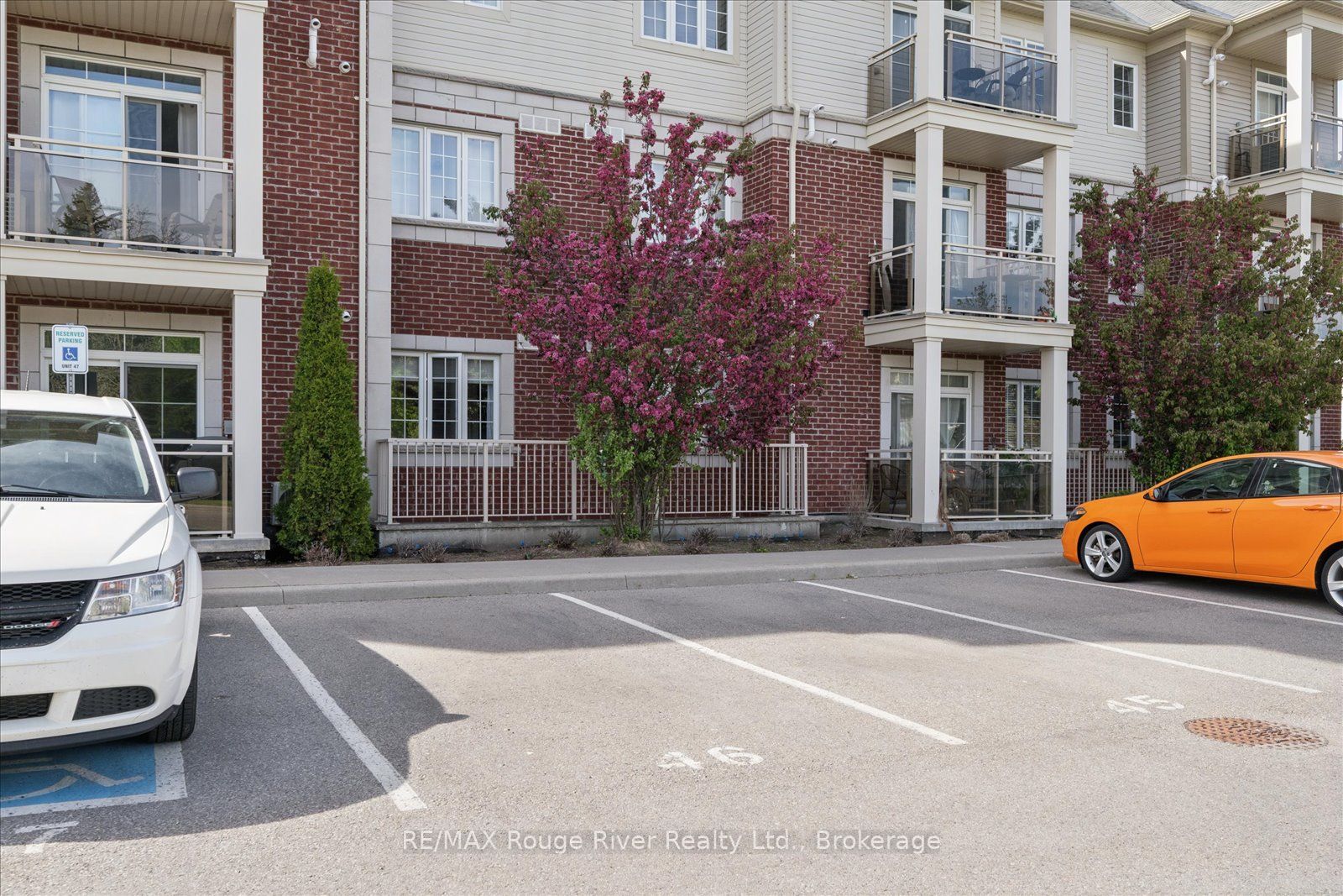 Additional image 4 of 124-84 Aspen Springs Drive, Clarington, ON, L1C 0V3