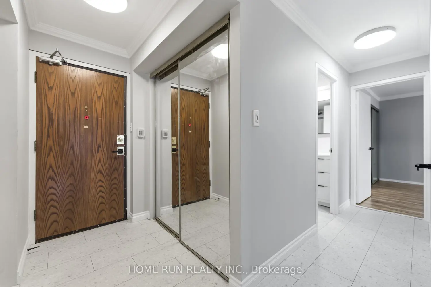 Additional image 5 of 151 Bay Street 104