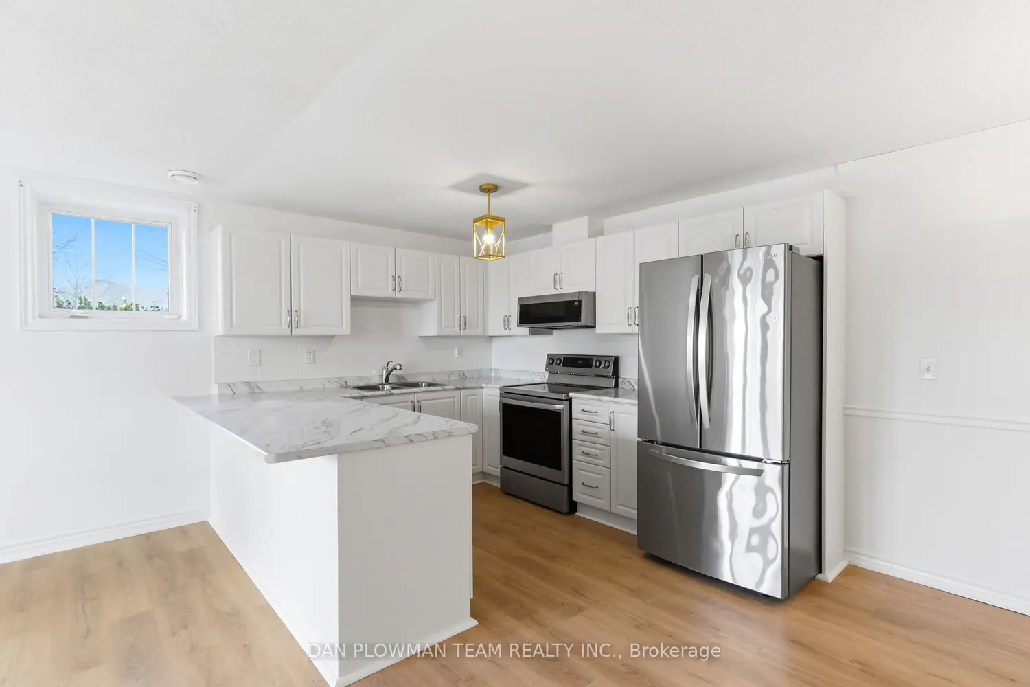 Additional image 9 of 249 Ruttan Terrace 506