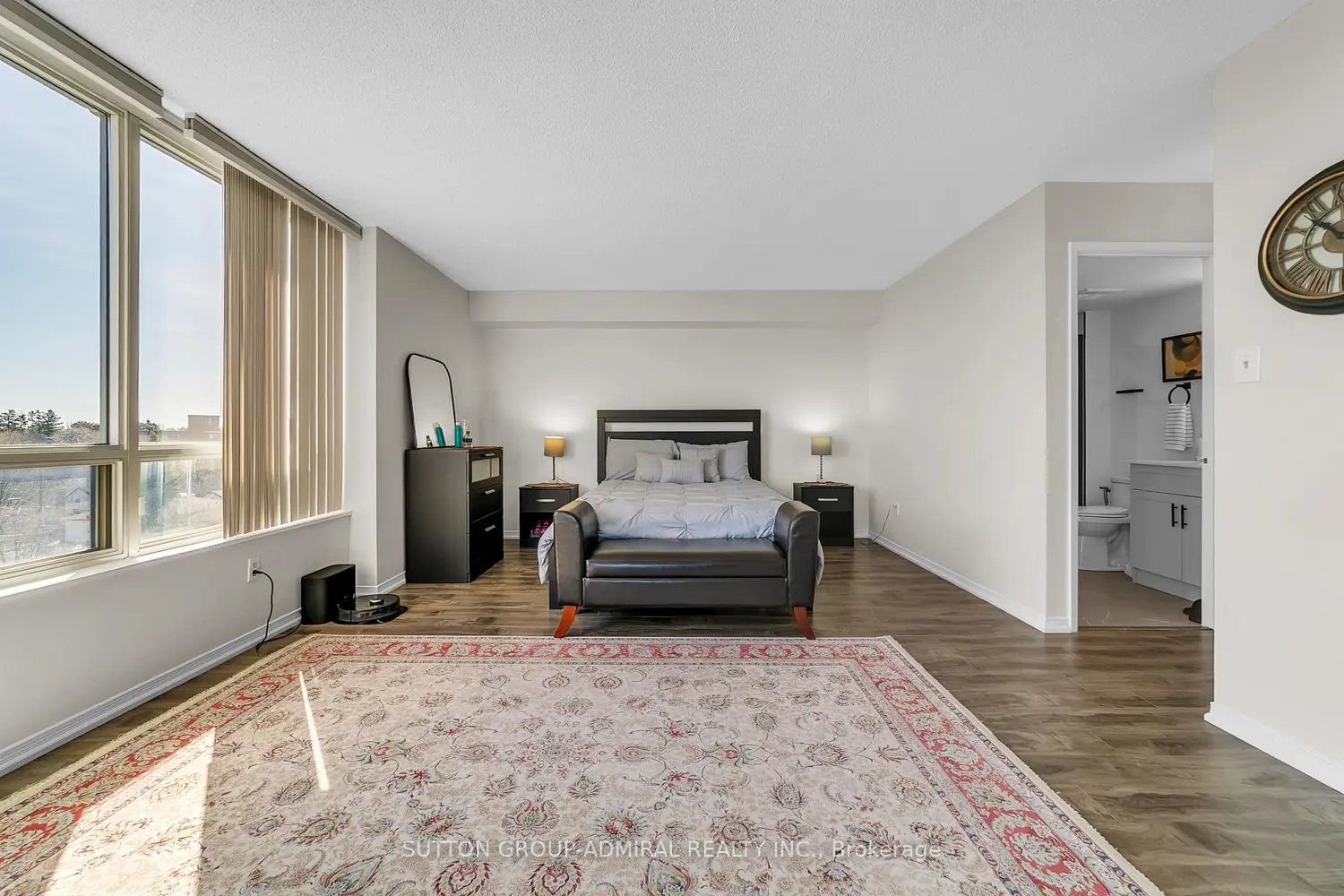 Additional image 10 of 175 Cedar Avenue 812