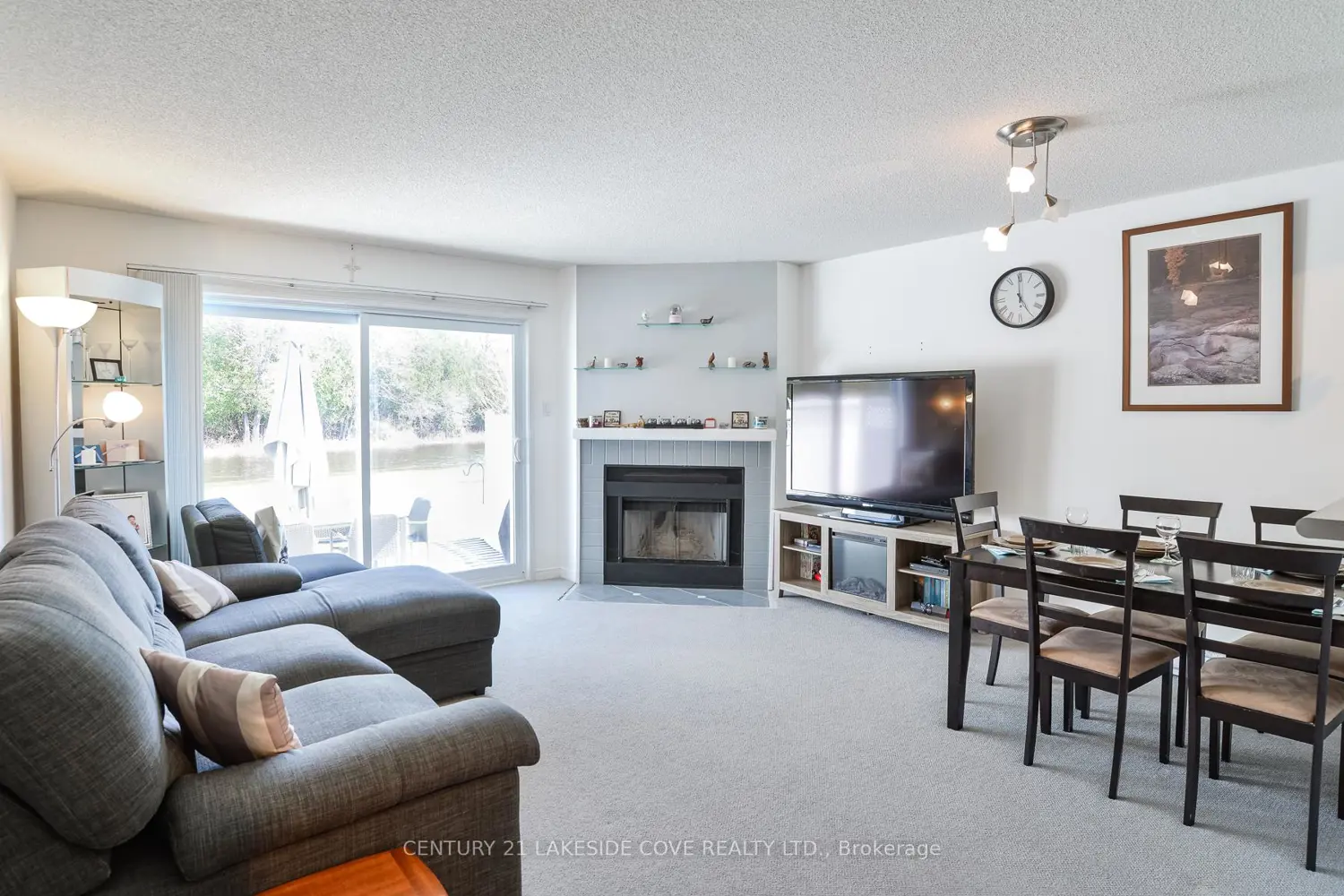 71 Laguna Parkway Unit 19 photo 2