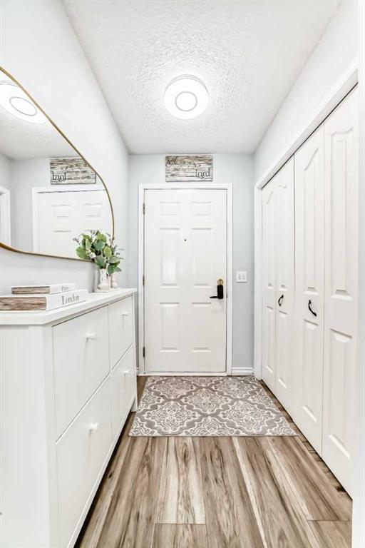 Additional image 3 of 57 Mt Aberdeen Manor SE, Calgary, AB, T2Z 3N8