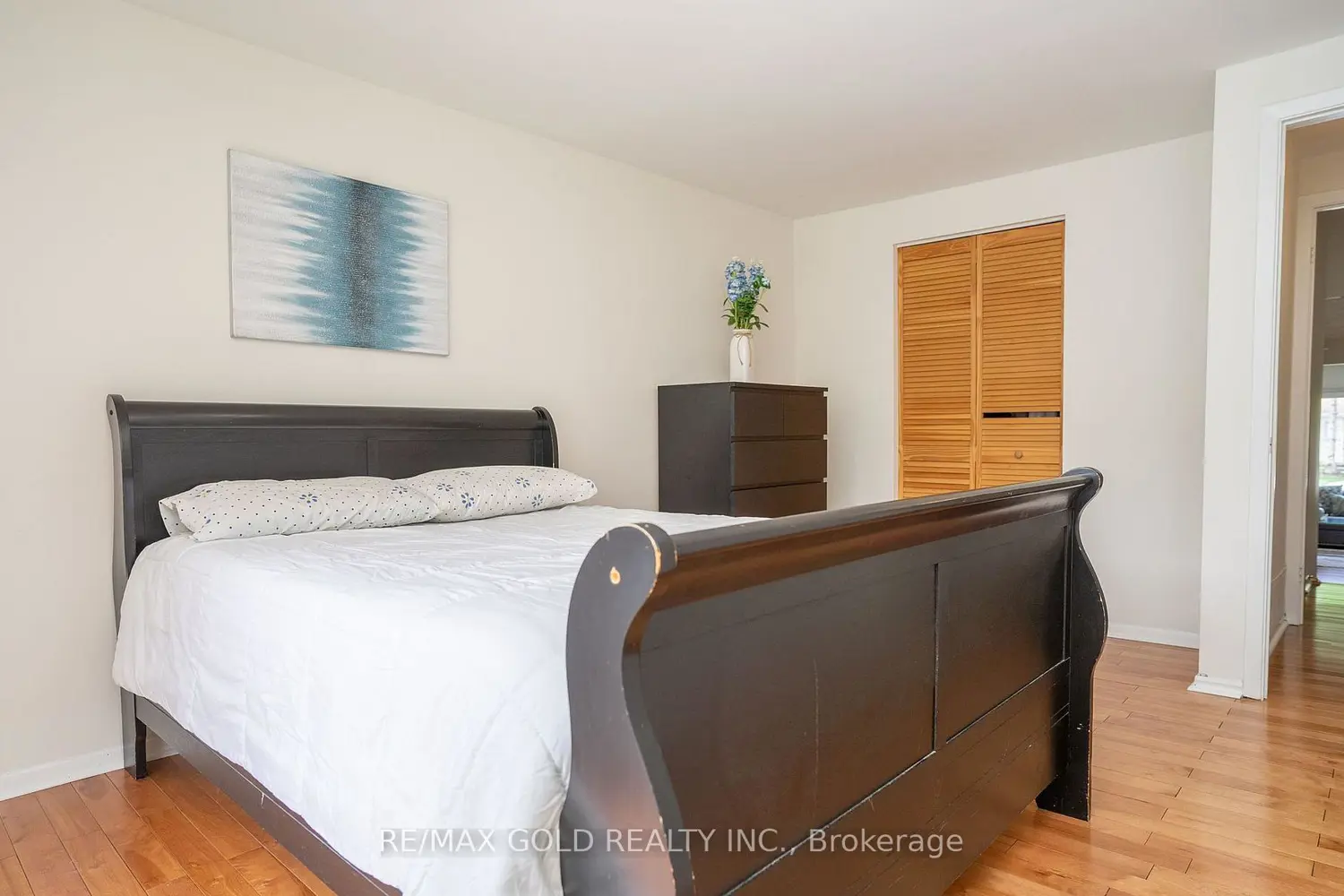 Additional image 8 of 51 Davenport Crescent