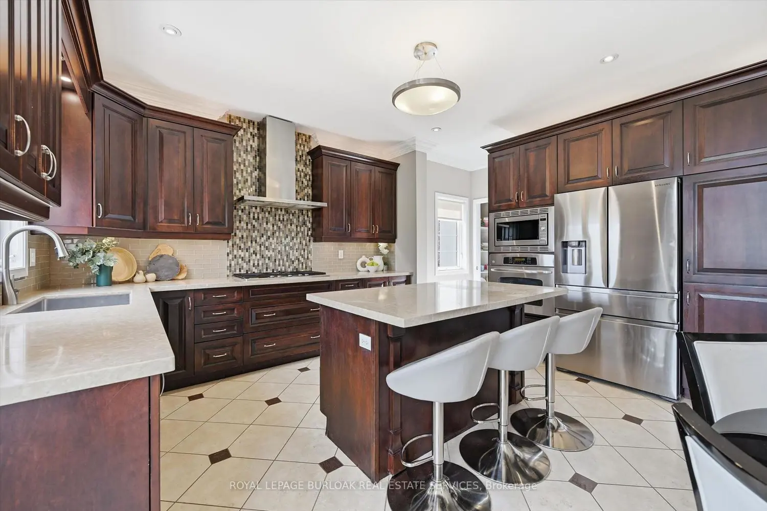 Additional image 5 of 4186 Fuller Crescent