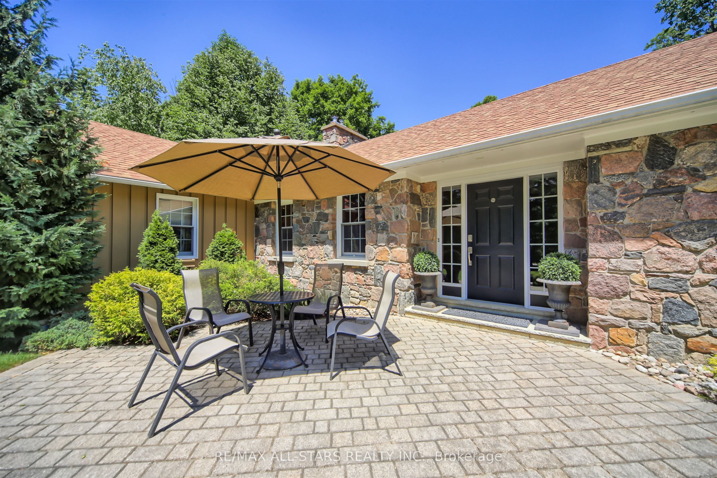 Additional image 2 of 19 Bristol Sands Crescent, Uxbridge, ON, L9P 0G1