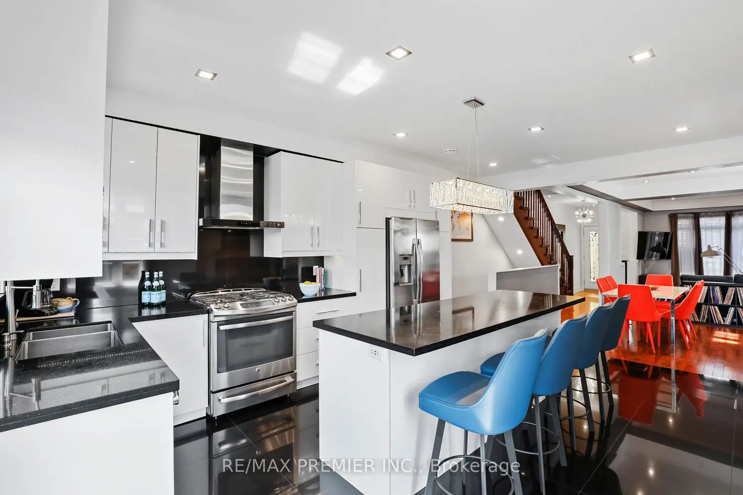 Additional image 8 of 196 Blackthorn Avenue