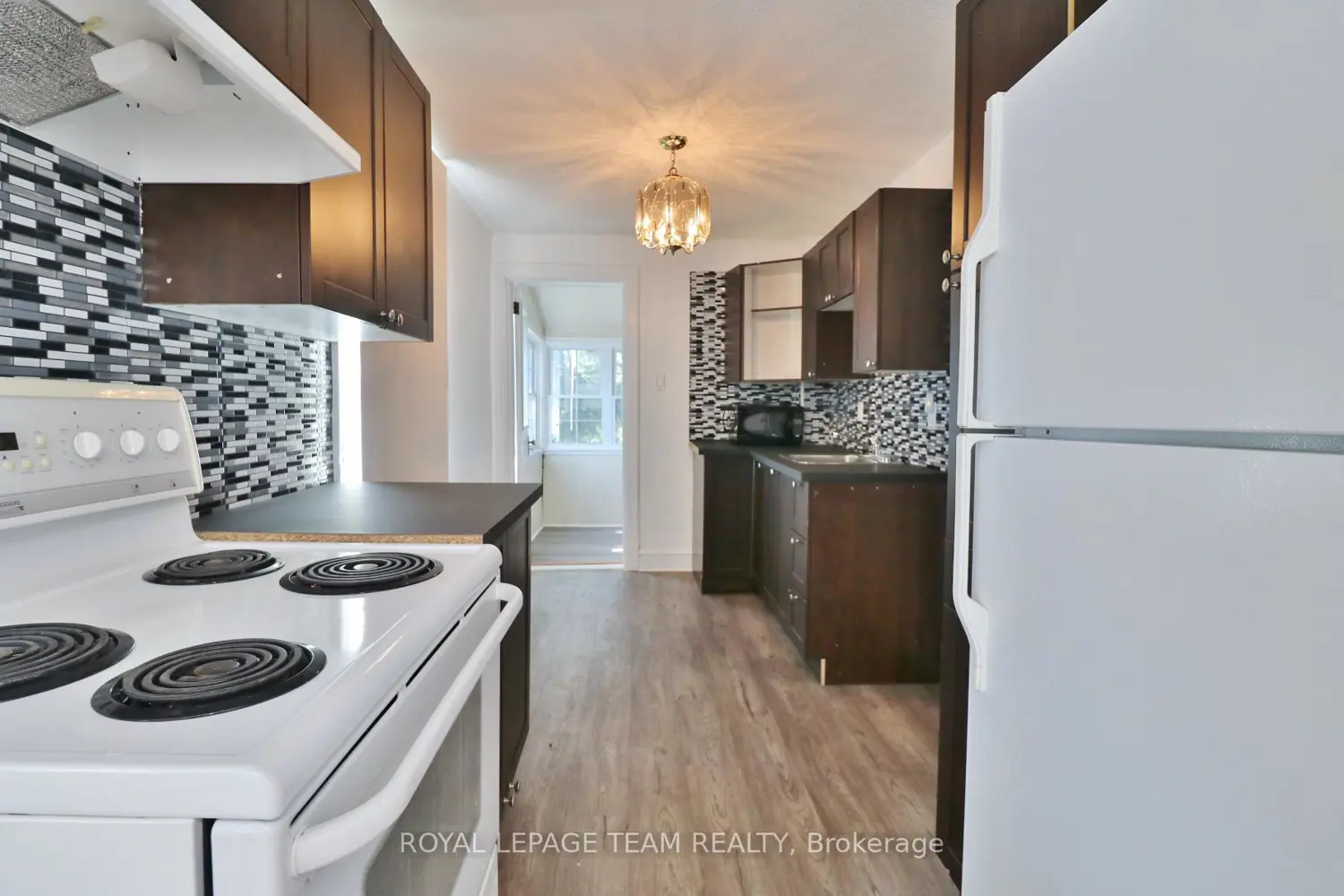 Additional image 6 of 438 Parkdale Avenue