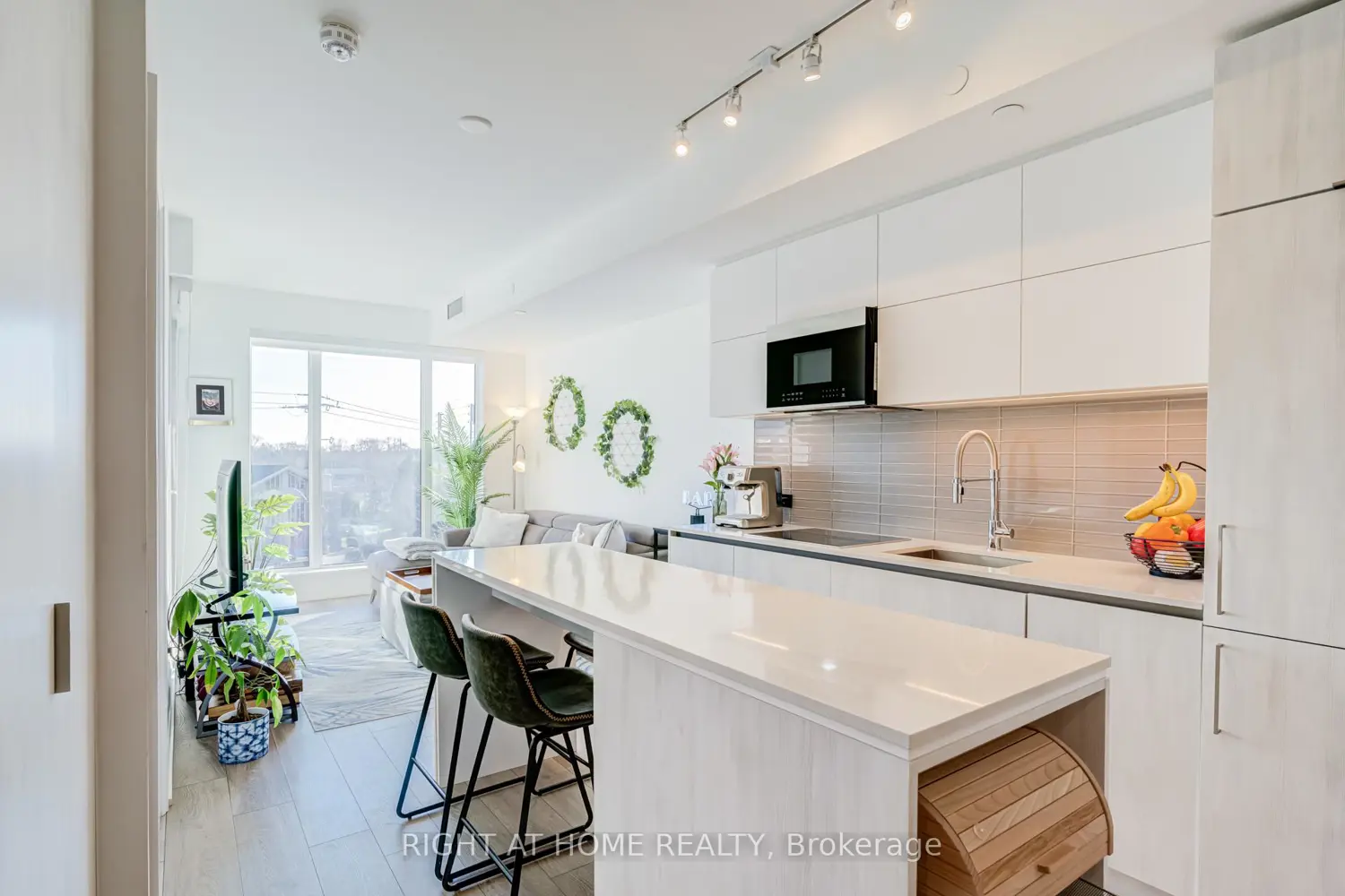 Additional image 4 of 21 Park Street 506