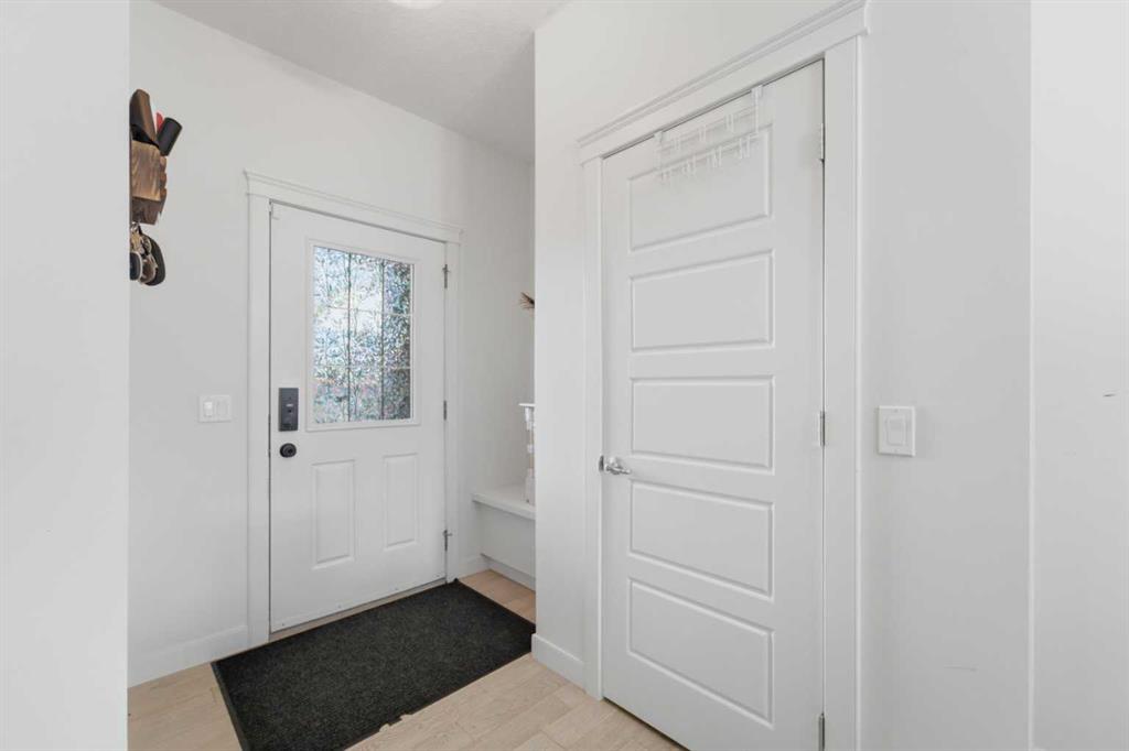 Additional image 5 of 254 Redstone Drive NE, Calgary, AB, T3N 0N3