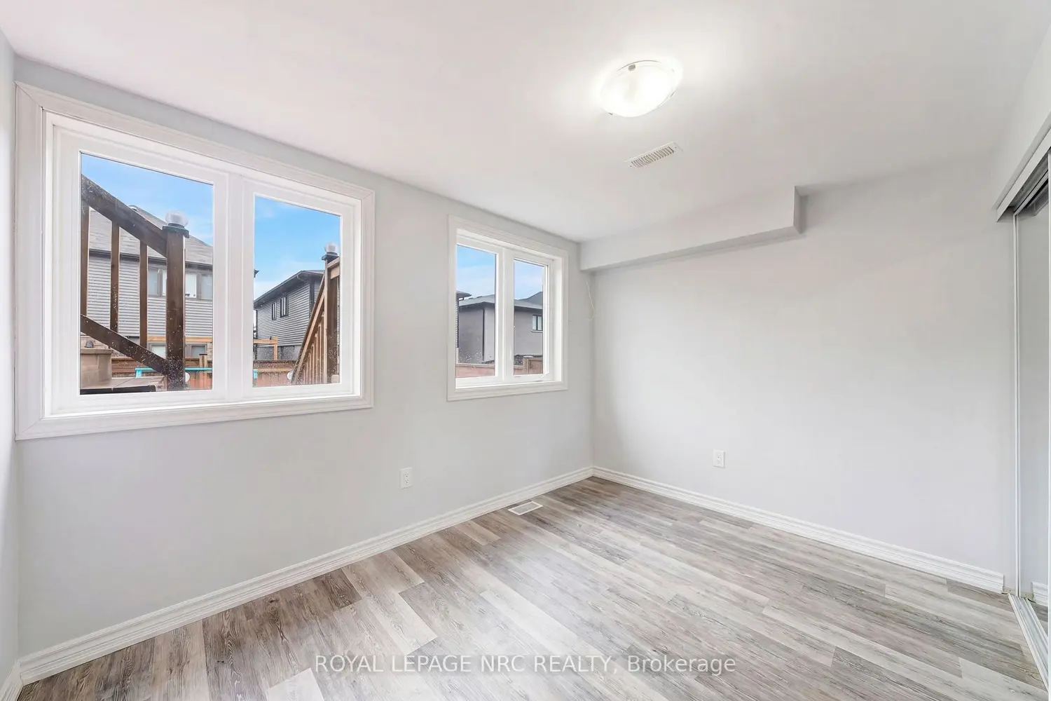 Additional image 10 of 4071 Thomas Street