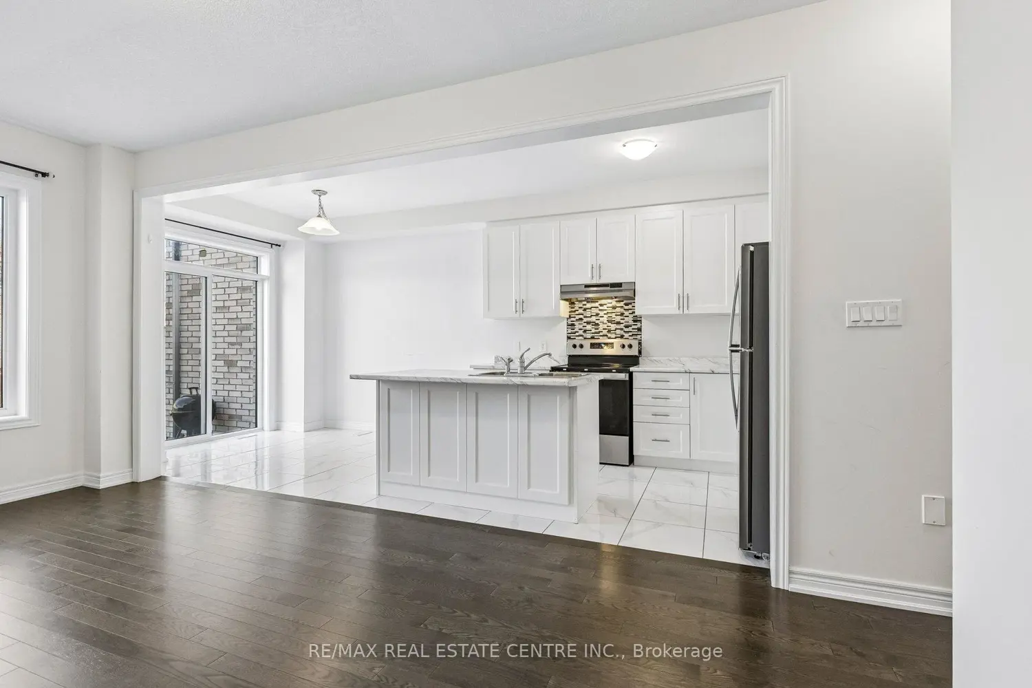 166 Deerpath Drive 52 photo 4