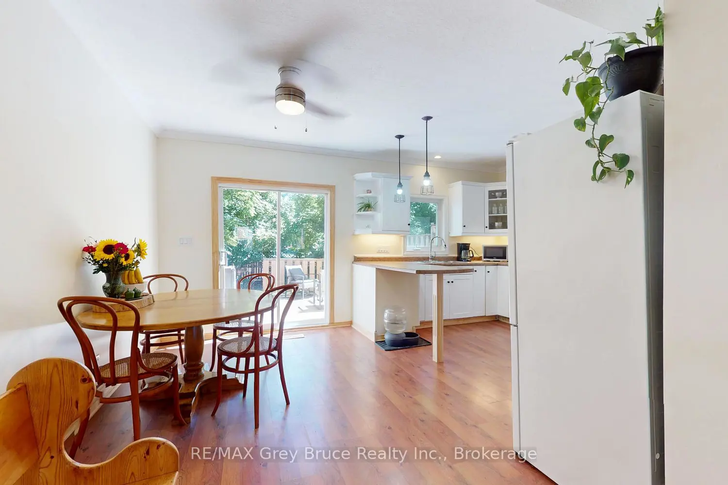Additional image 7 of 937 4Th Avenue