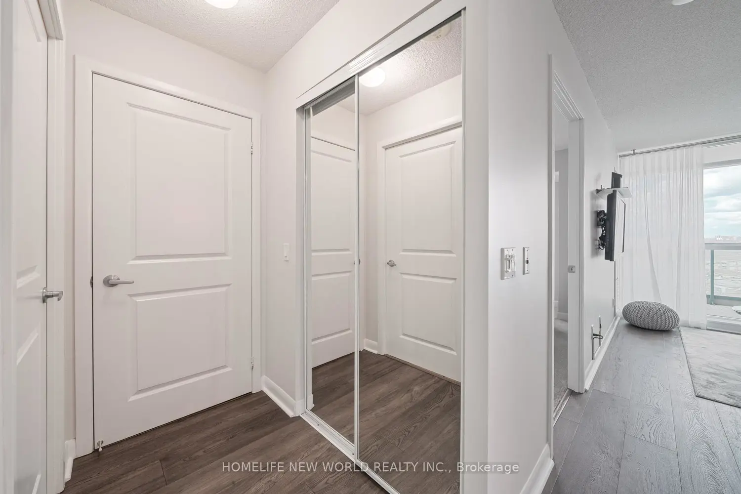 Additional image 11 of 225 Sherway Gardens Road 2303