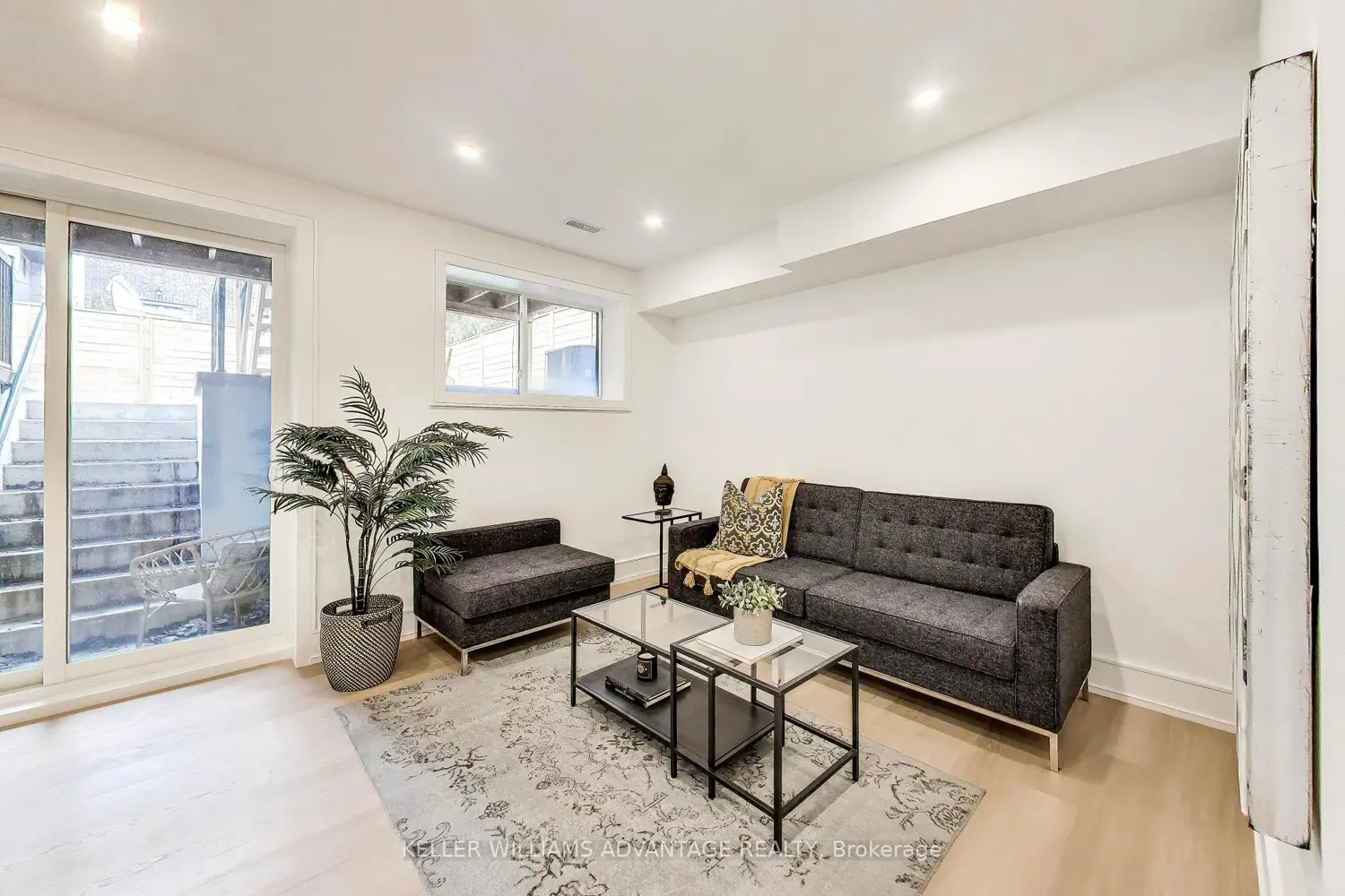 Additional image 16 of 104 Yardley Avenue