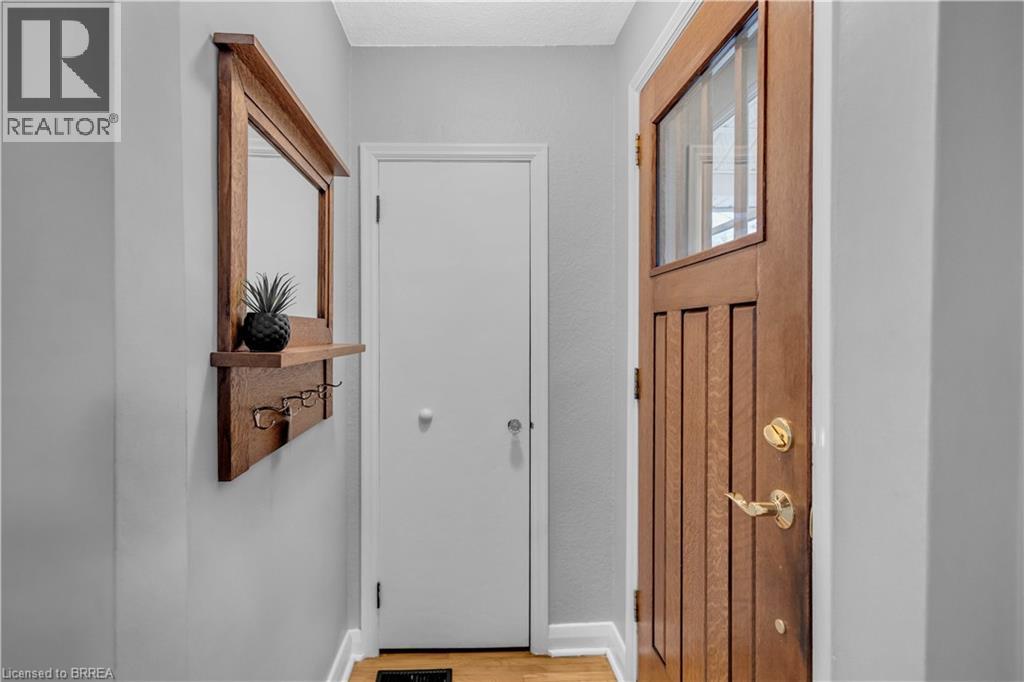 Additional image 3 of 18 South Drive, Kitchener, ON, N2M4B5