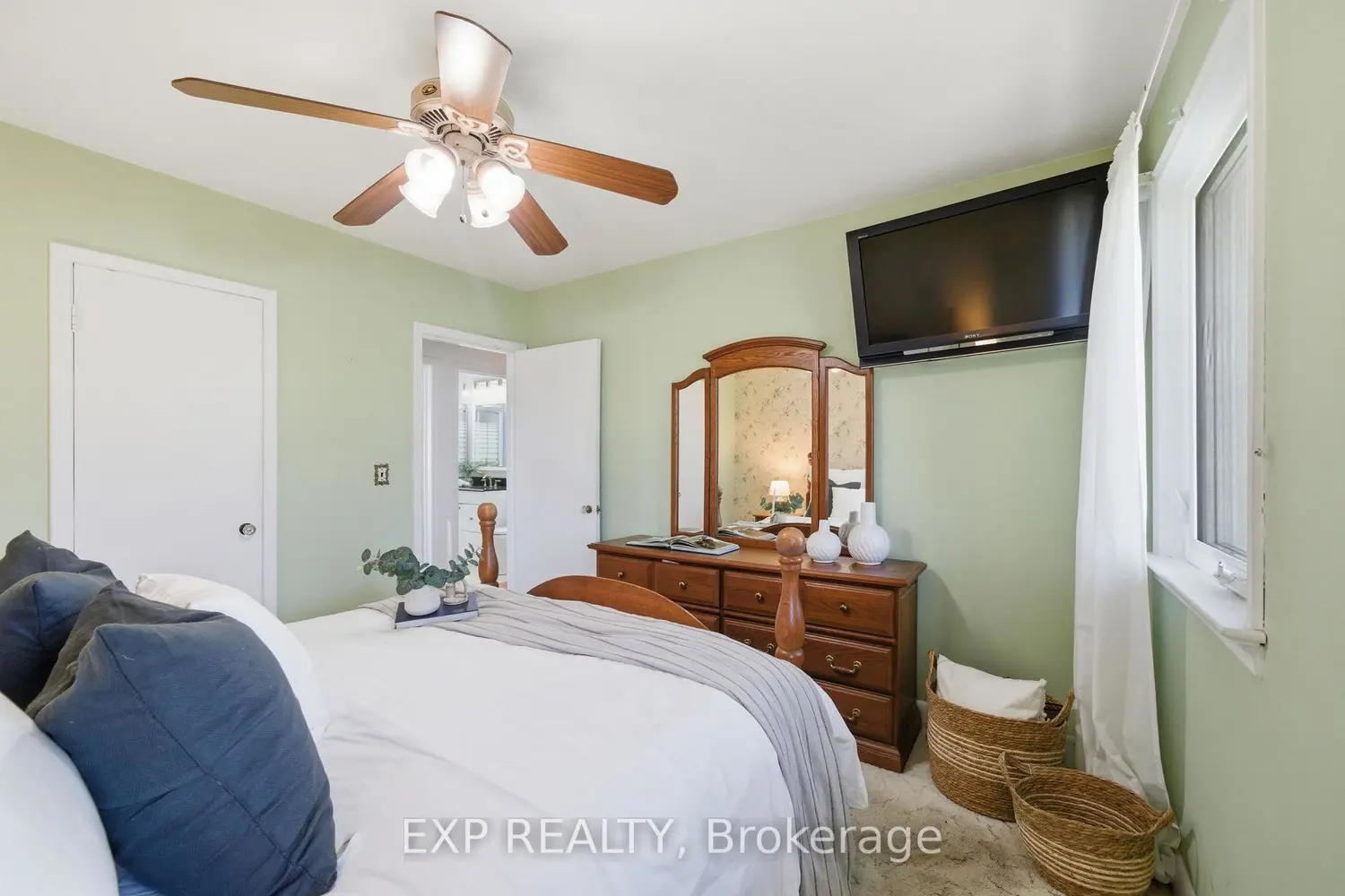 Additional image 11 of 775 Emerson Avenue