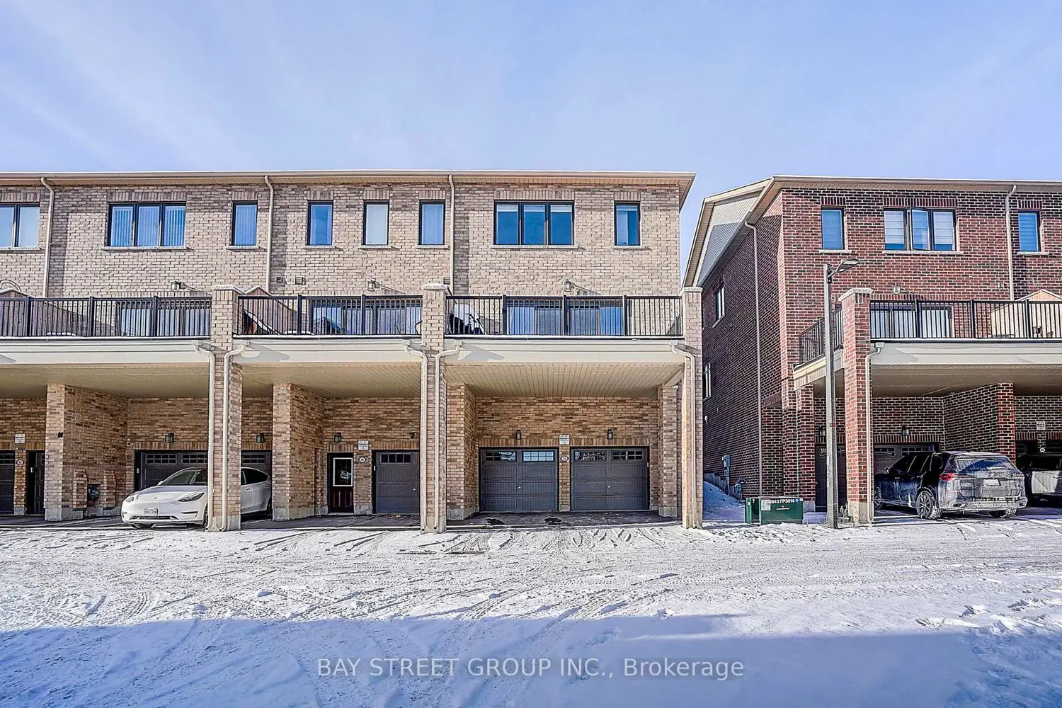 Additional image 19 of 10943 Victoria Square Boulevard